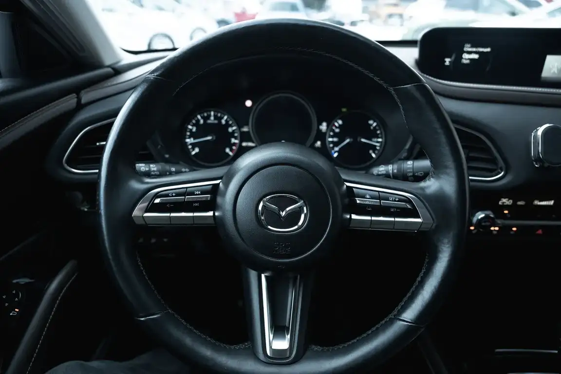 MAZDA CX-30