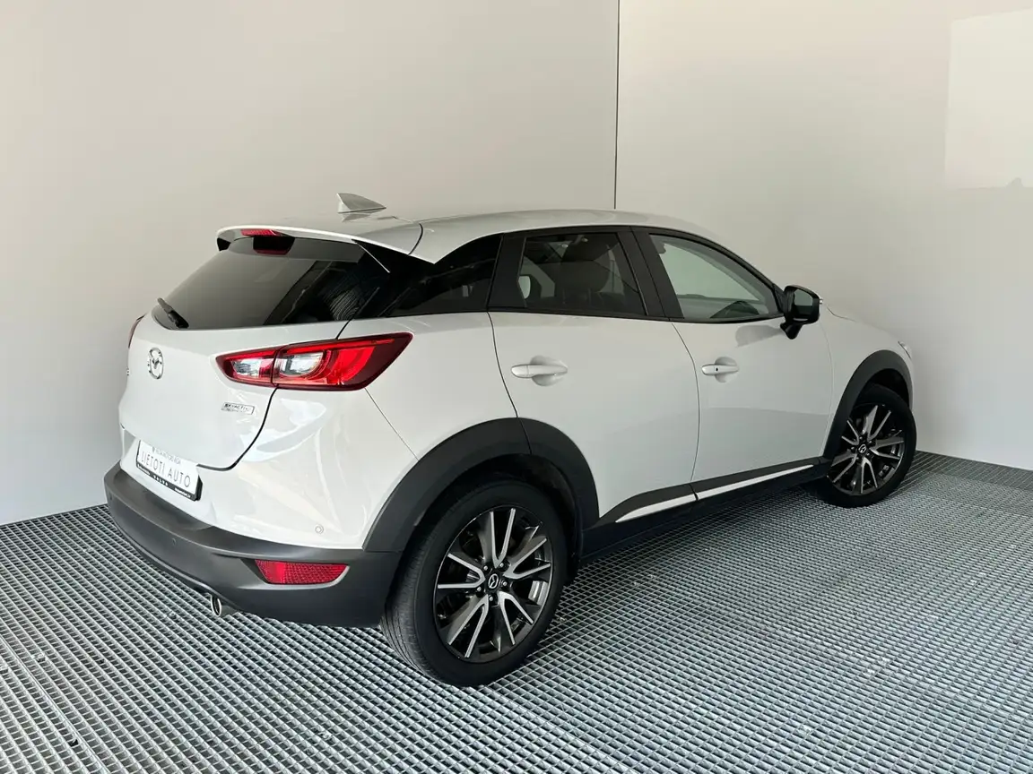 MAZDA CX-3