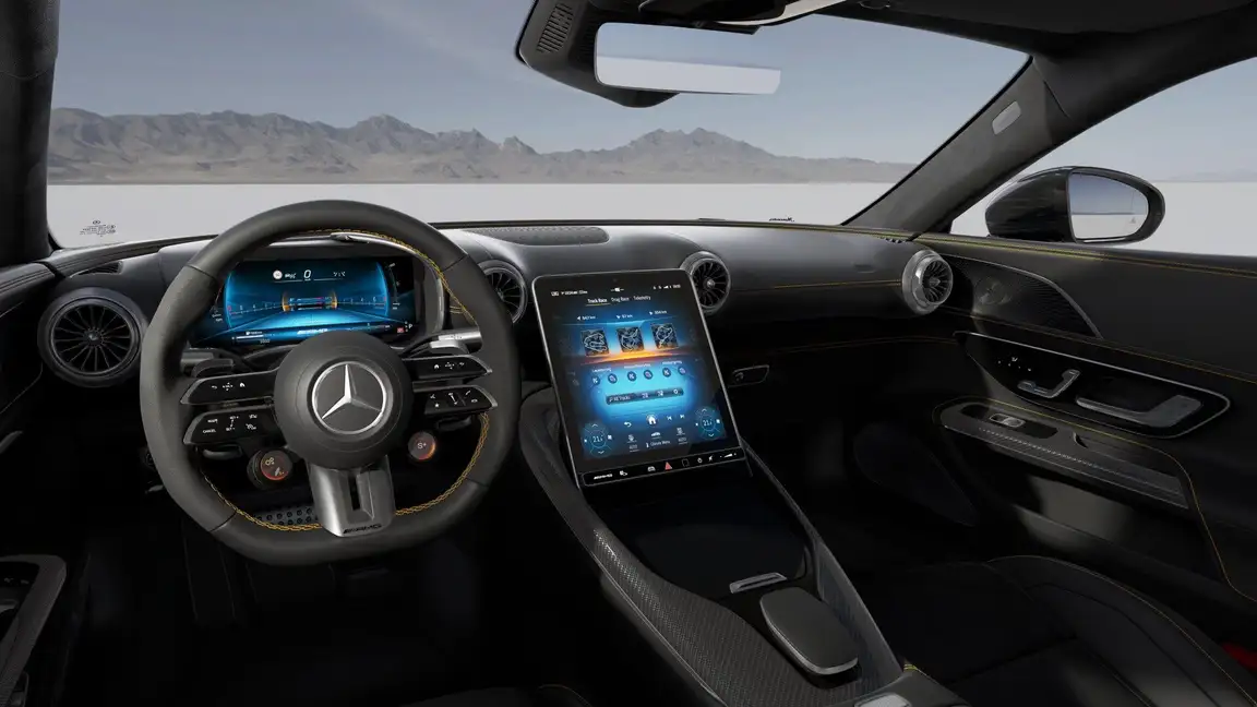 MERCEDES-BENZ AMG GT