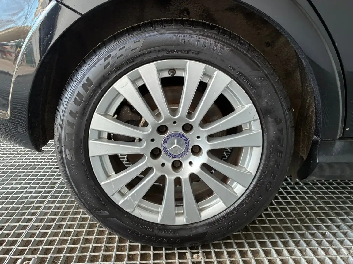 MERCEDES-BENZ B-CLASS