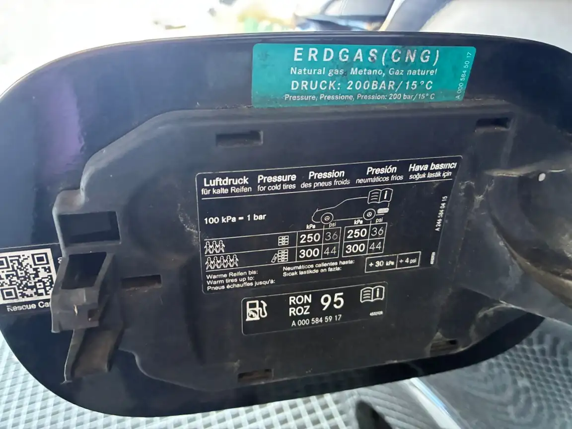 MERCEDES-BENZ B-CLASS