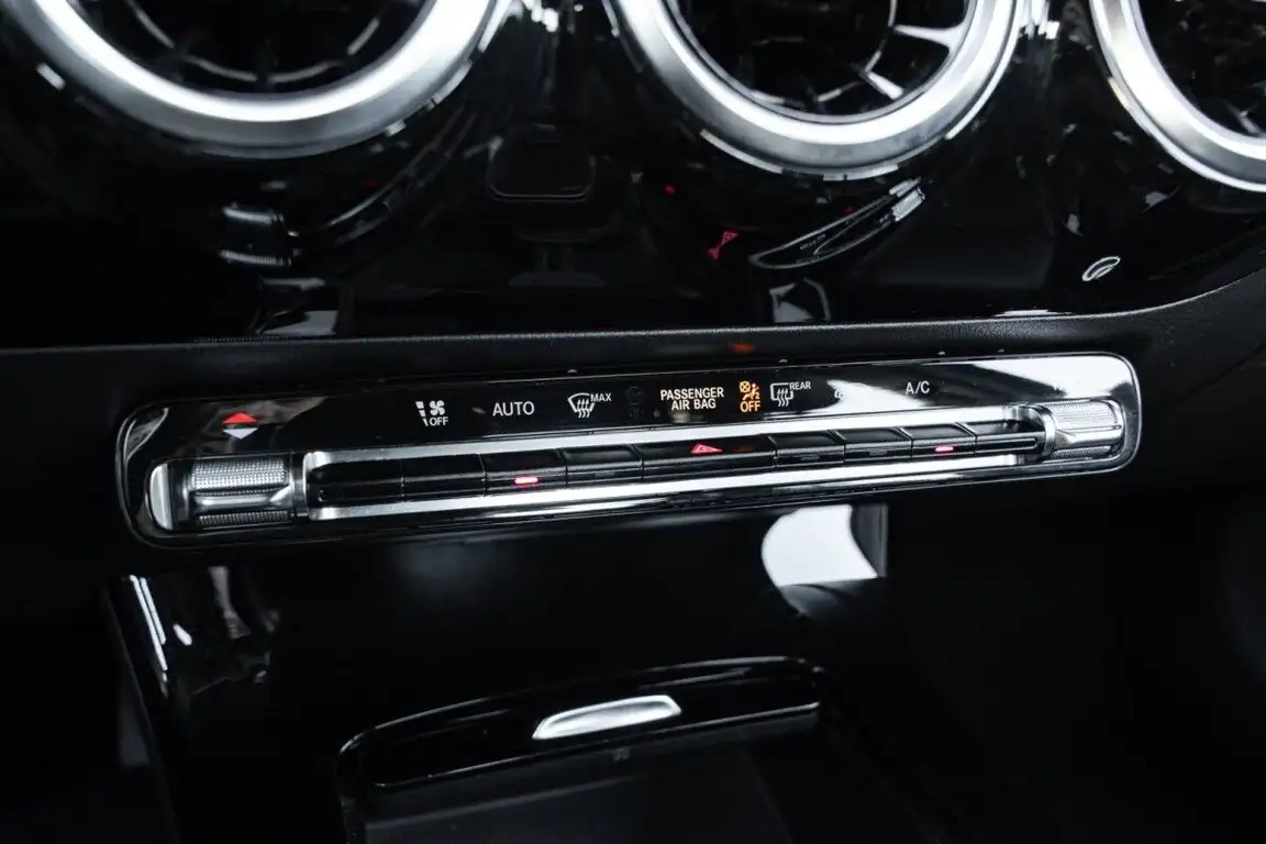 MERCEDES-BENZ A-CLASS