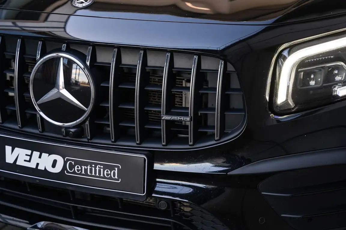 MERCEDES-BENZ GLB
