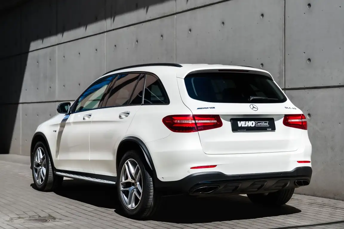 MERCEDES-BENZ GLC