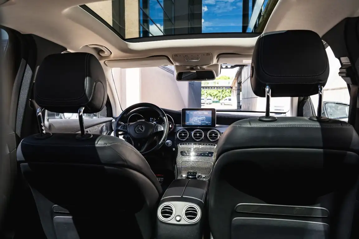 MERCEDES-BENZ GLC