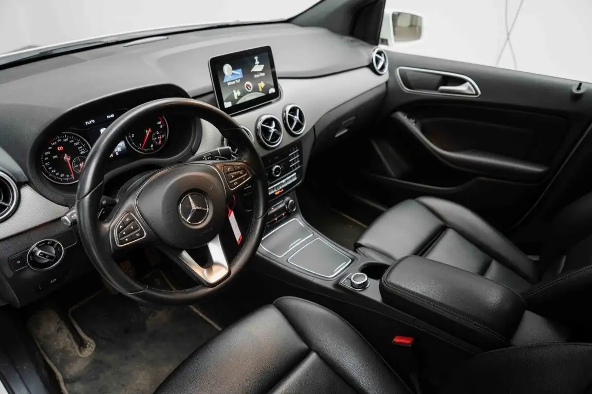 MERCEDES-BENZ B-CLASS