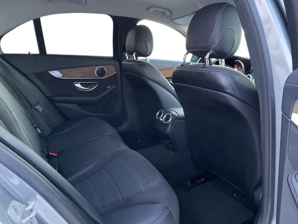 MERCEDES-BENZ C-CLASS