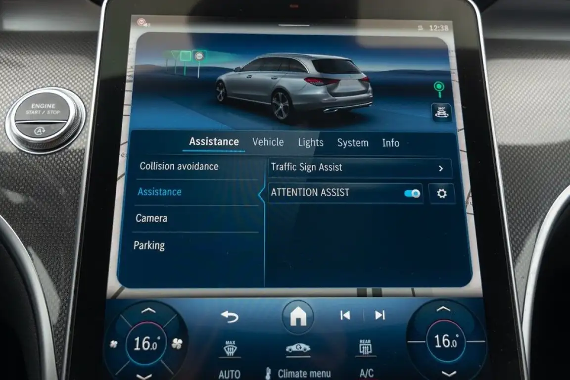 MERCEDES-BENZ C-CLASS
