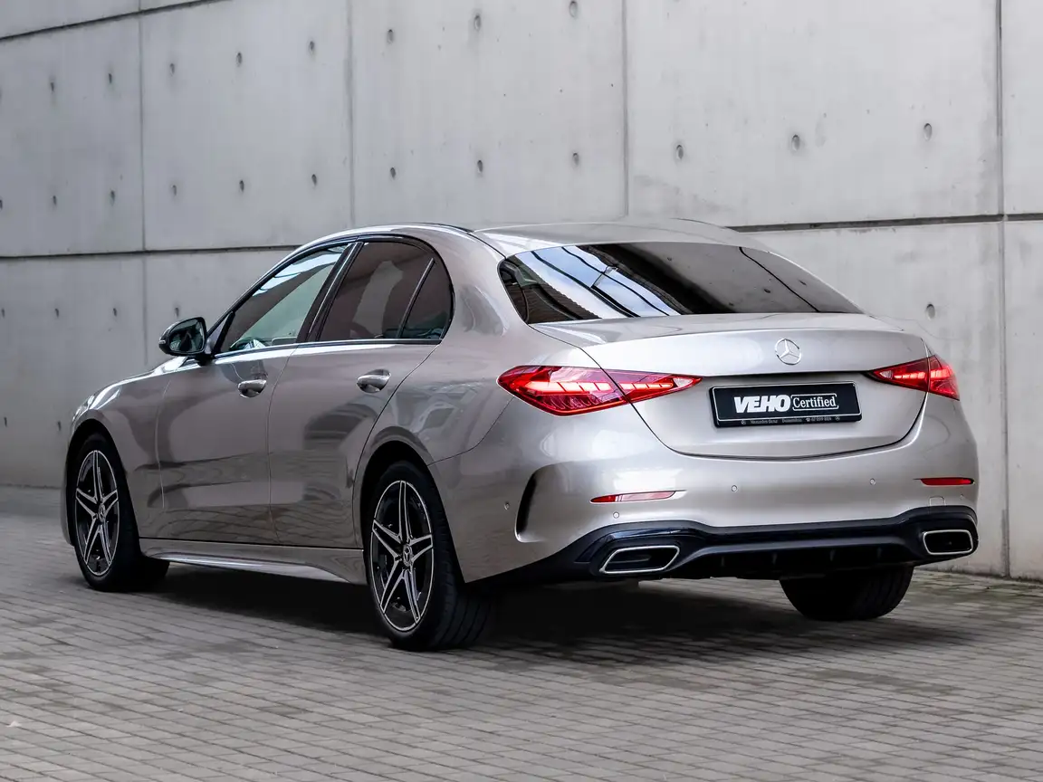 MERCEDES-BENZ C-CLASS
