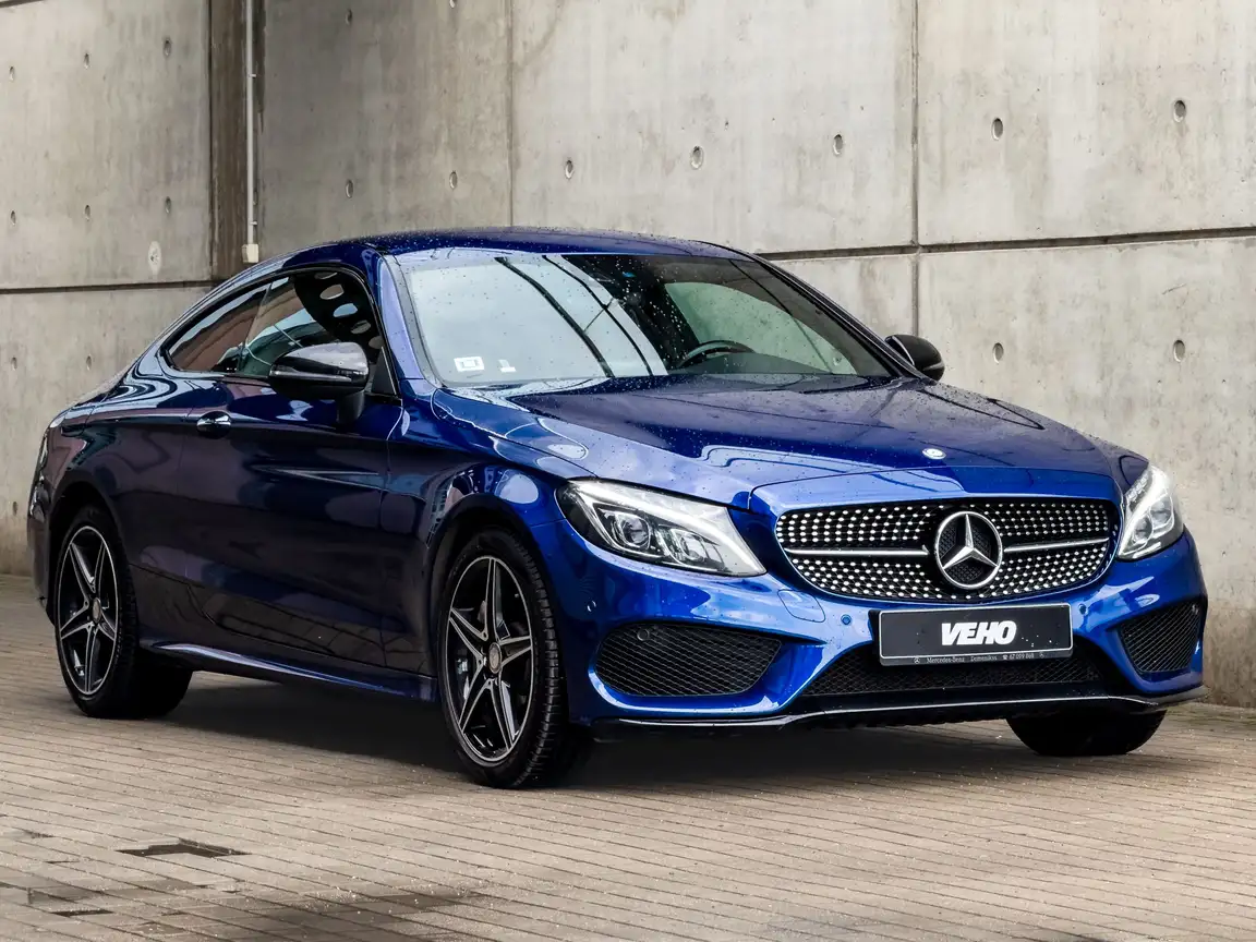 MERCEDES-BENZ C-CLASS