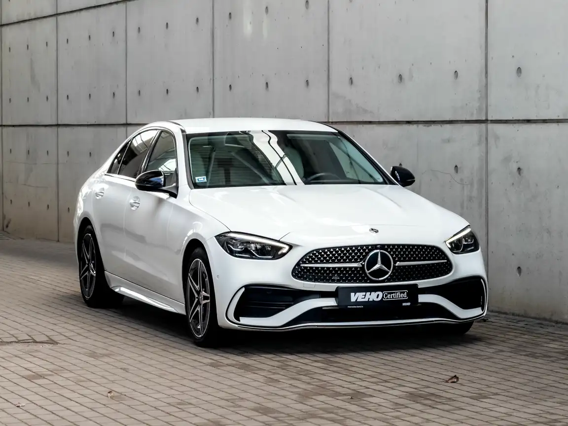 MERCEDES-BENZ C-CLASS