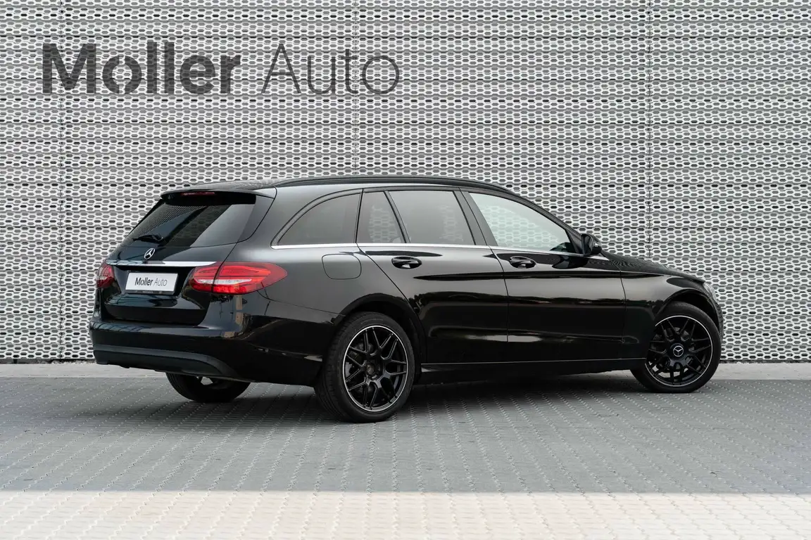 MERCEDES-BENZ C-CLASS