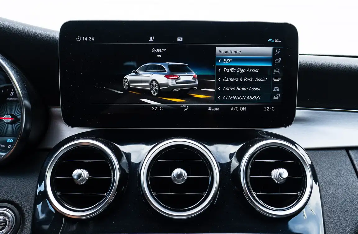 MERCEDES-BENZ C-CLASS