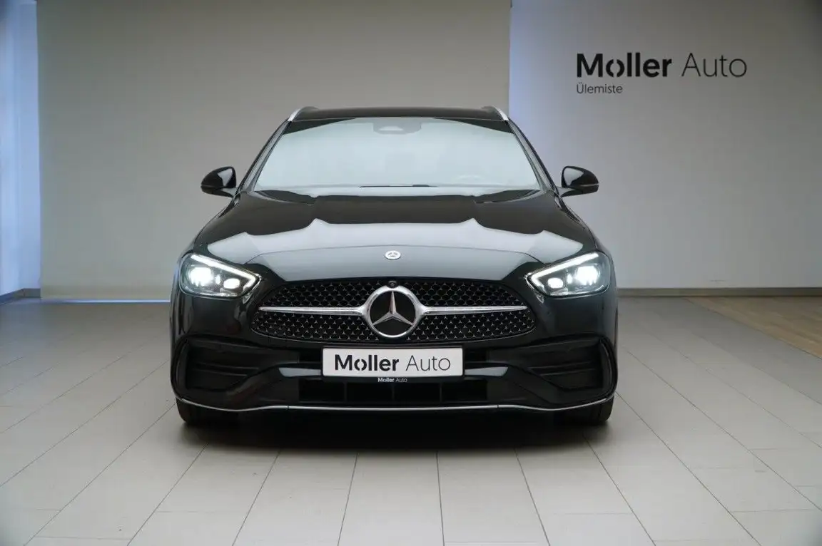 MERCEDES-BENZ C-CLASS