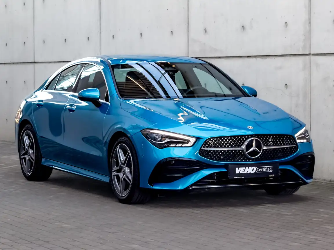 MERCEDES-BENZ CLA