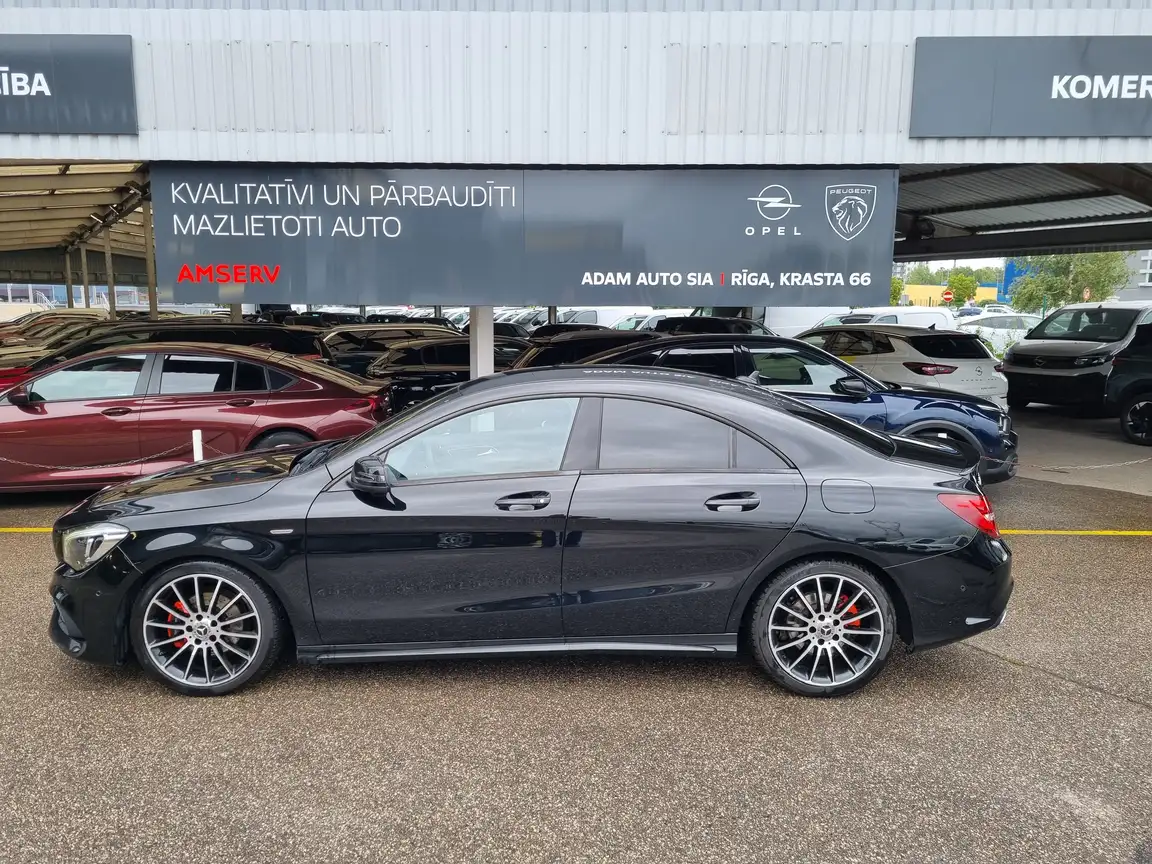 MERCEDES-BENZ CLA