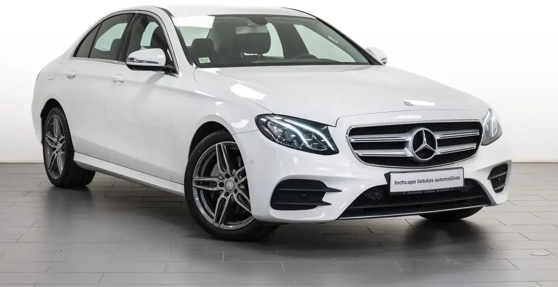 MERCEDES-BENZ E-CLASS