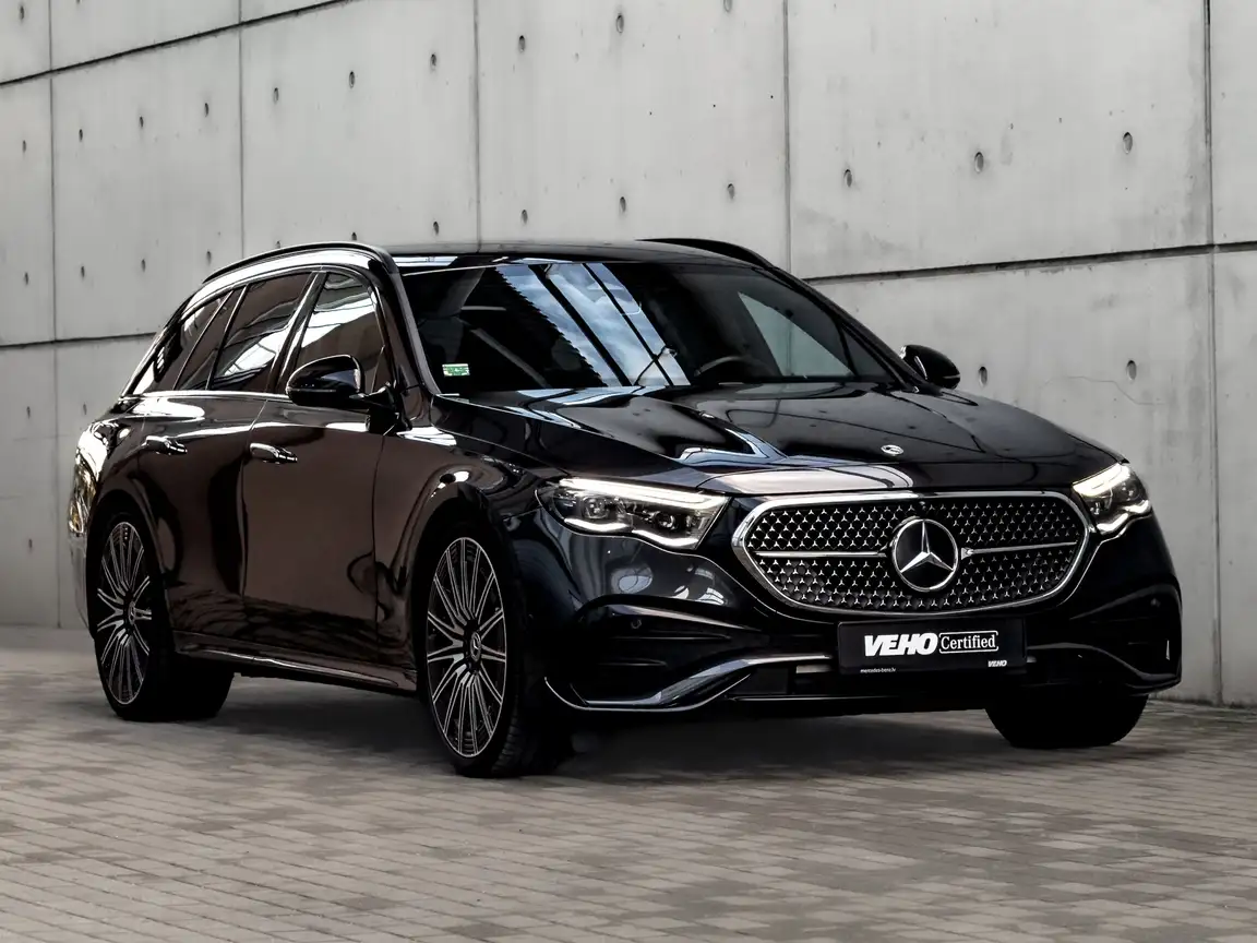 MERCEDES-BENZ E-CLASS