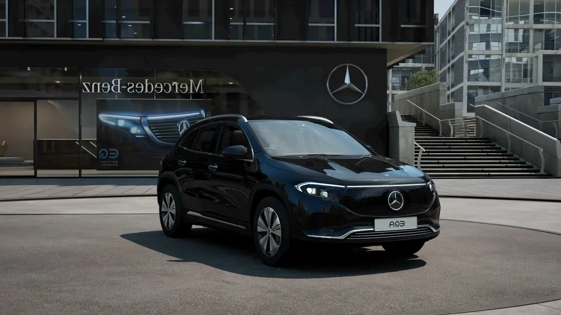 MERCEDES-BENZ EQA