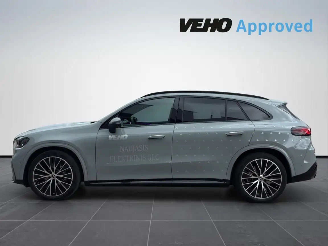 MERCEDES-BENZ EQA