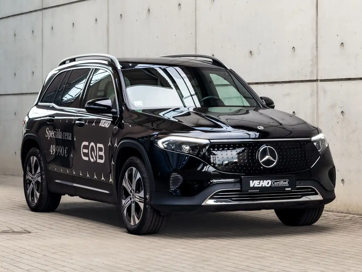 MERCEDES-BENZ EQB