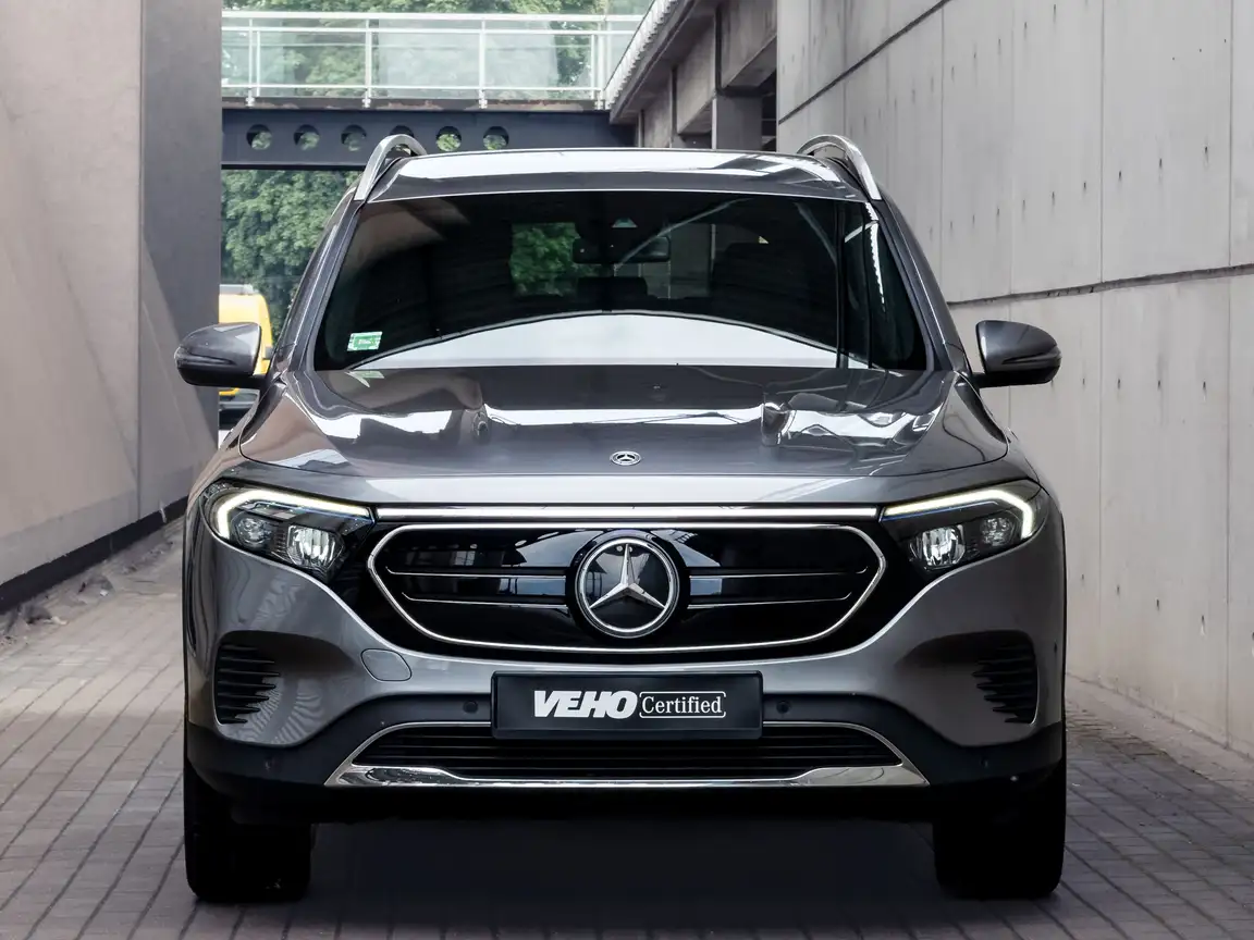 MERCEDES-BENZ EQB