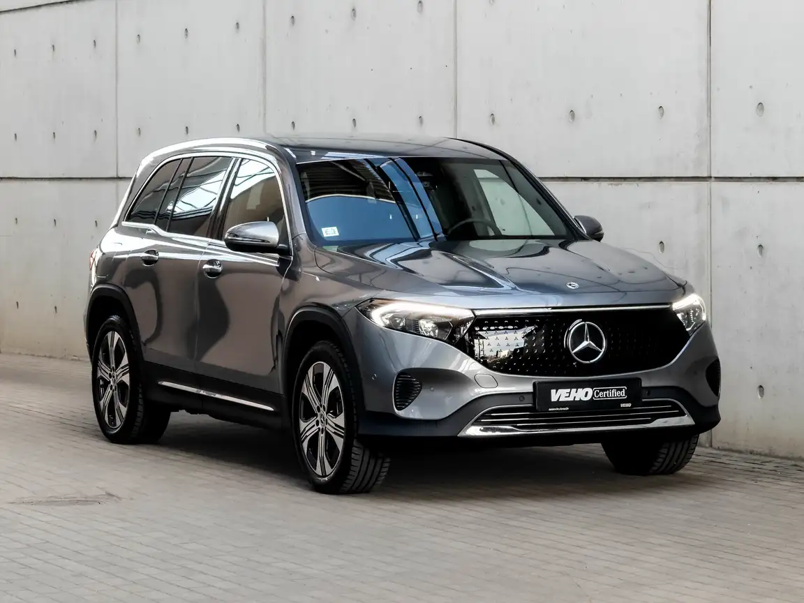 MERCEDES-BENZ EQB