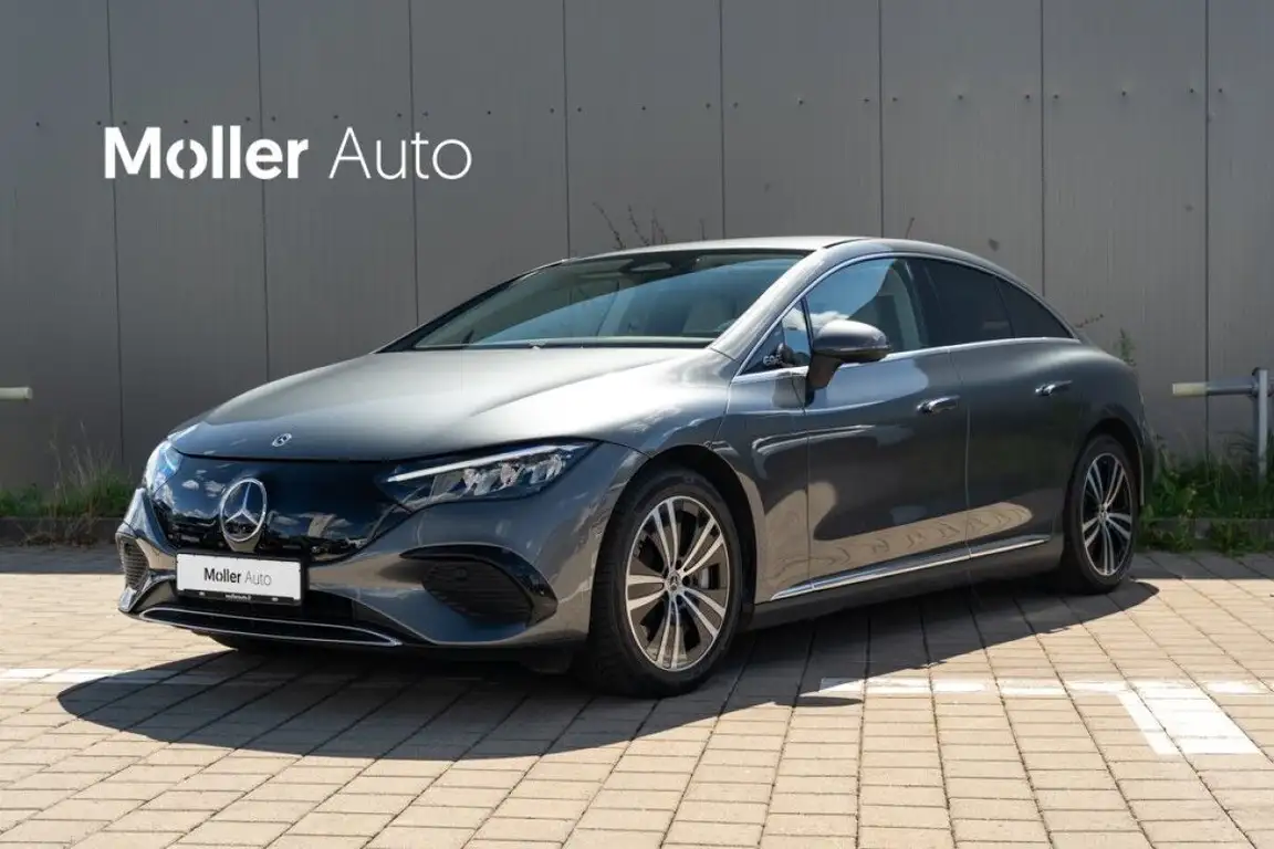 MERCEDES-BENZ EQE