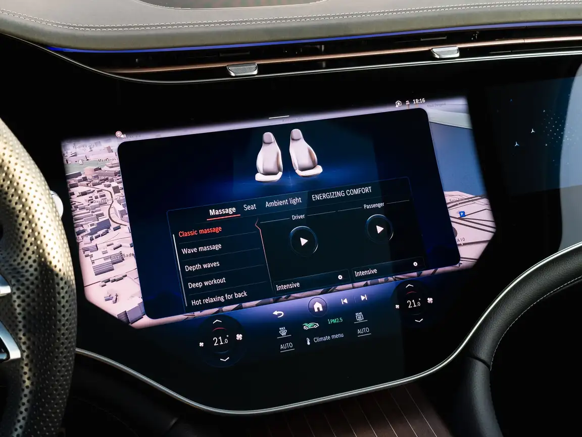 MERCEDES-BENZ EQS