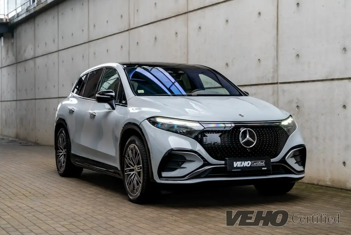 MERCEDES-BENZ EQS