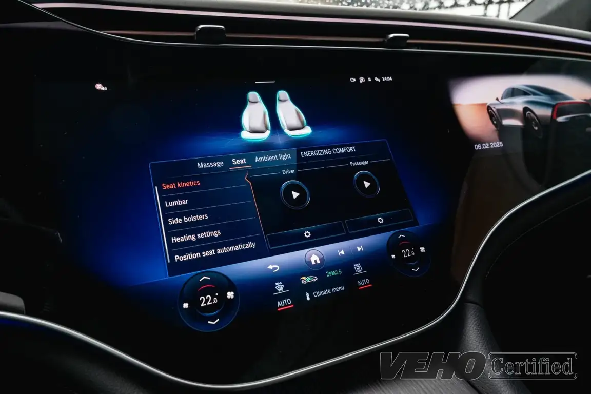 MERCEDES-BENZ EQS