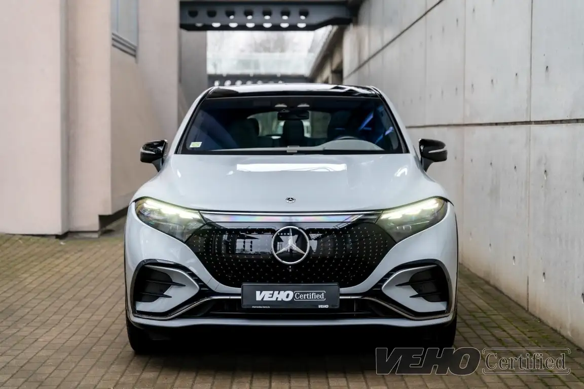 MERCEDES-BENZ EQS