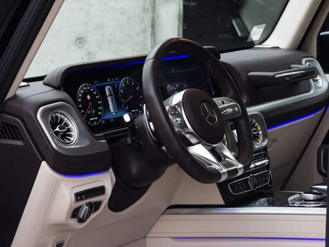 MERCEDES-BENZ G-CLASS