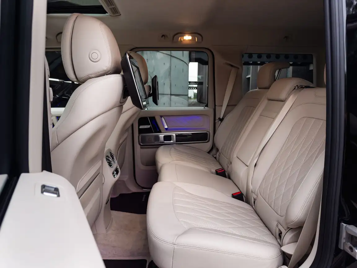 MERCEDES-BENZ G-CLASS