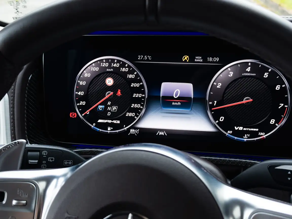 MERCEDES-BENZ G-CLASS