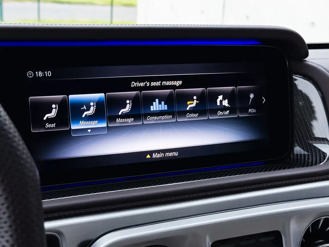 MERCEDES-BENZ G-CLASS