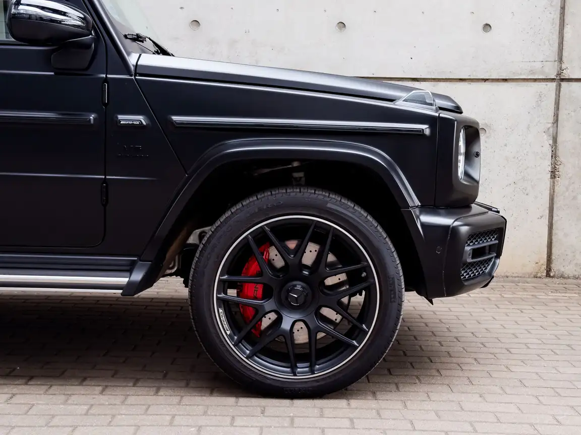 MERCEDES-BENZ G-CLASS