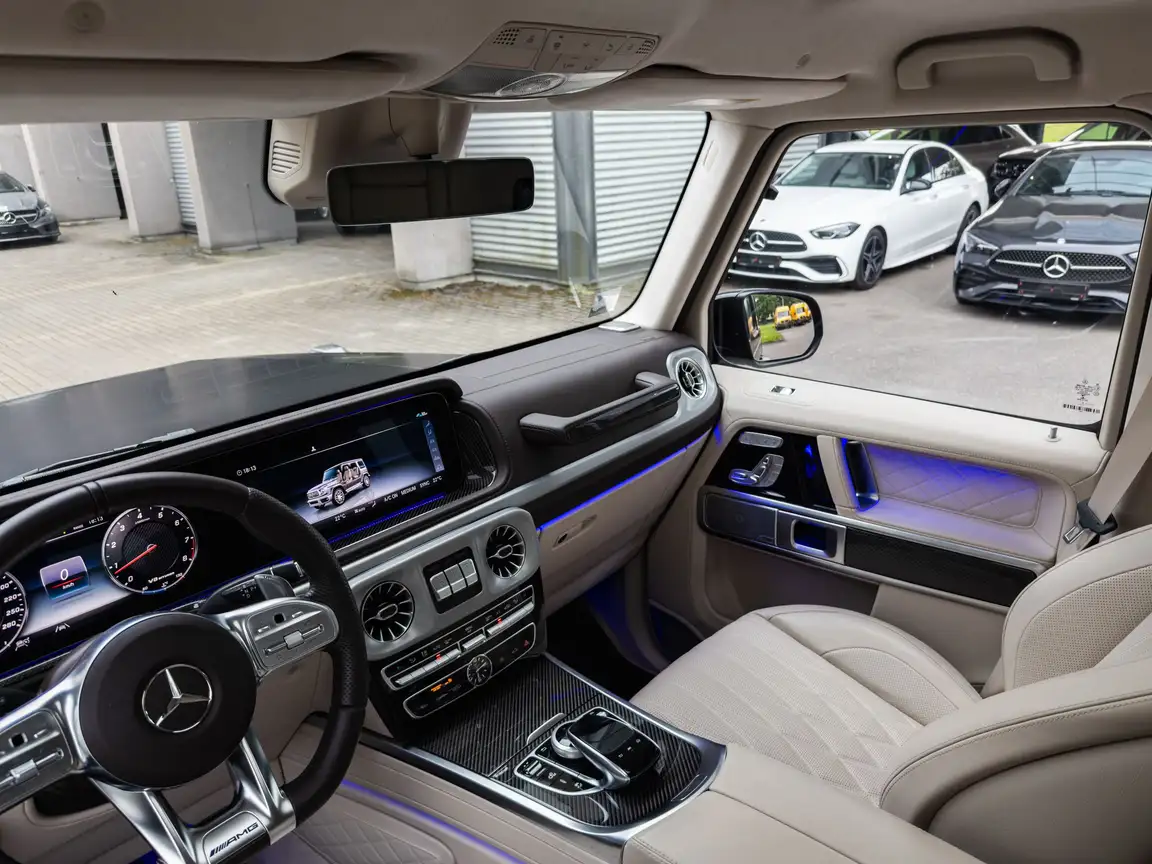 MERCEDES-BENZ G-CLASS