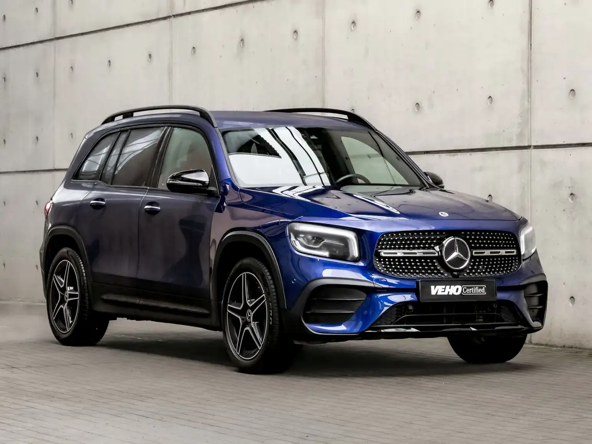 MERCEDES-BENZ GLB