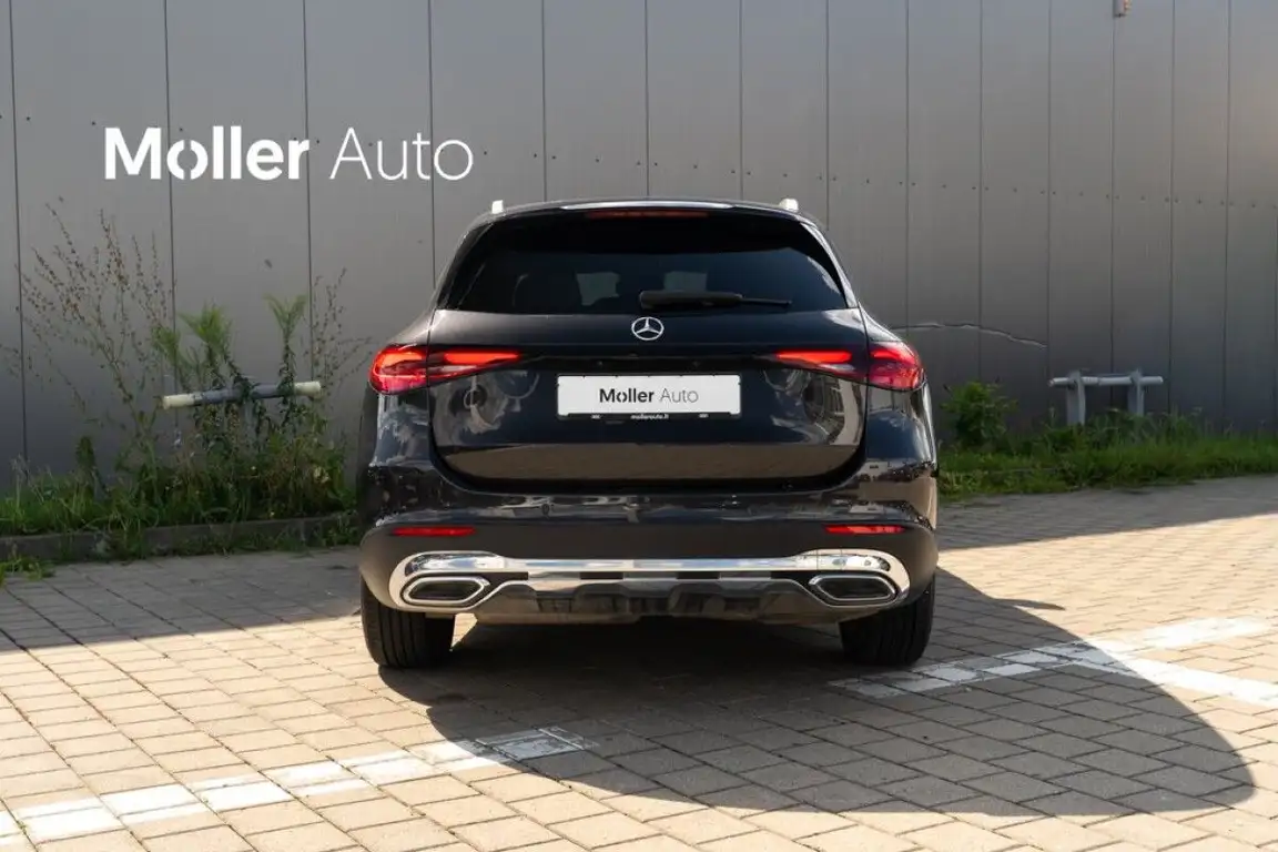 MERCEDES-BENZ GLC