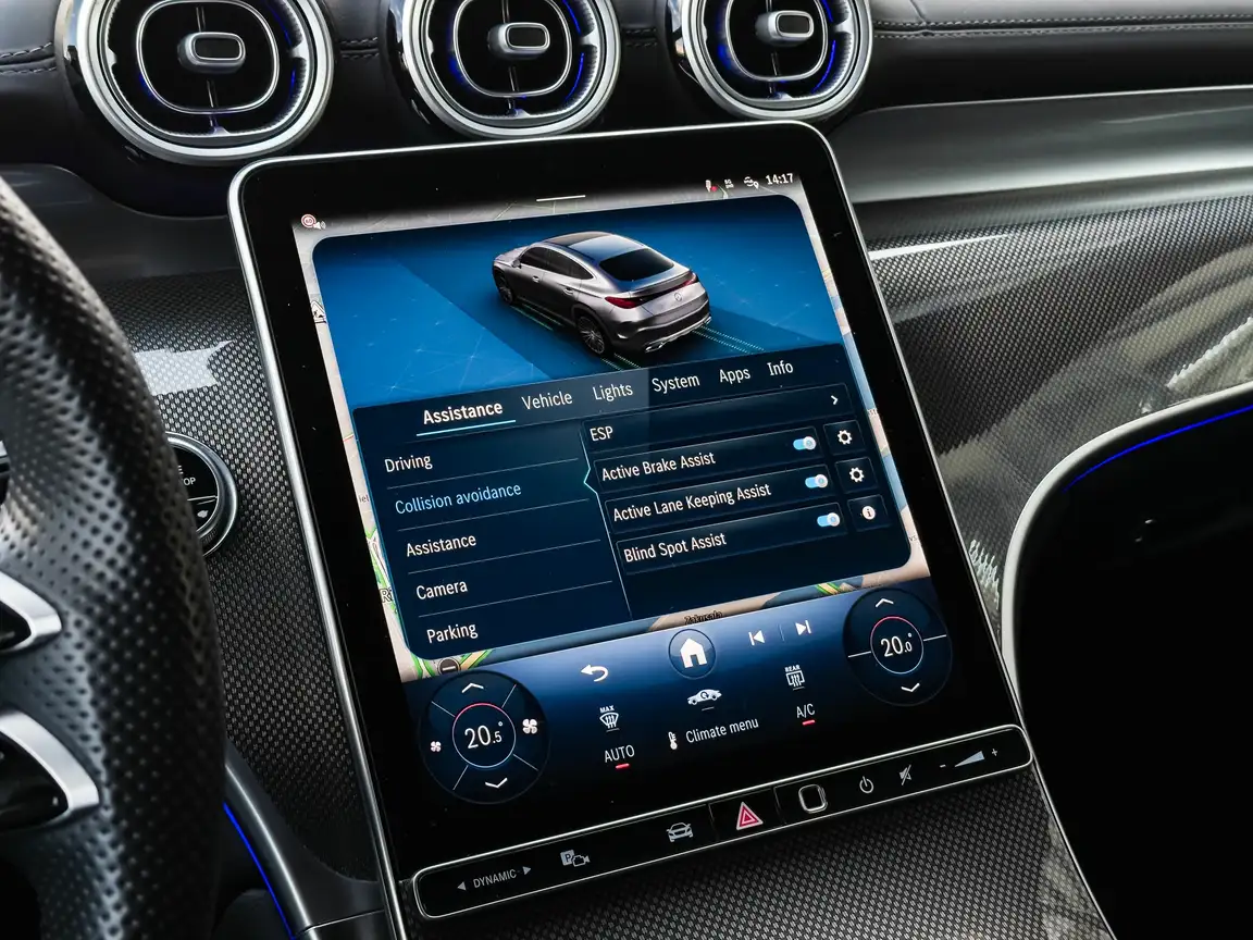 MERCEDES-BENZ GLC