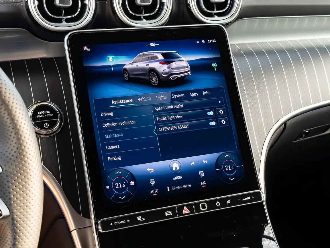 MERCEDES-BENZ GLC