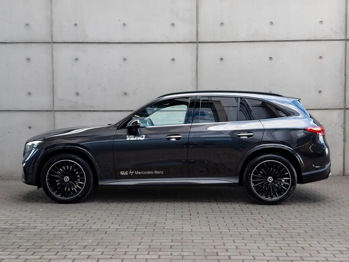 MERCEDES-BENZ GLC