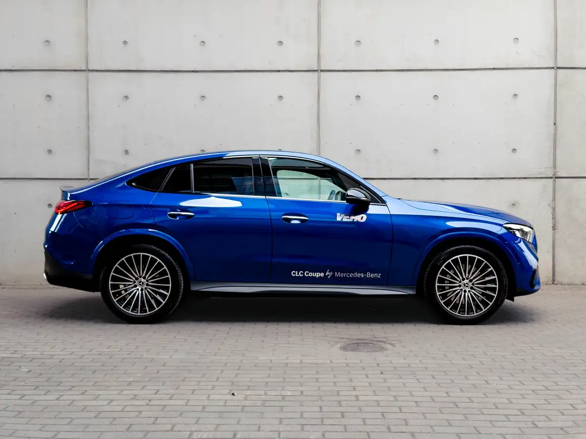 MERCEDES-BENZ GLC