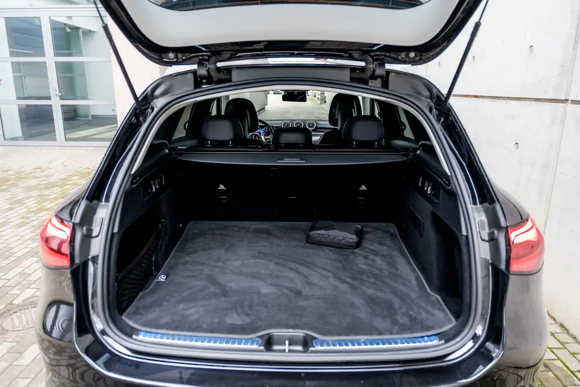 MERCEDES-BENZ GLC