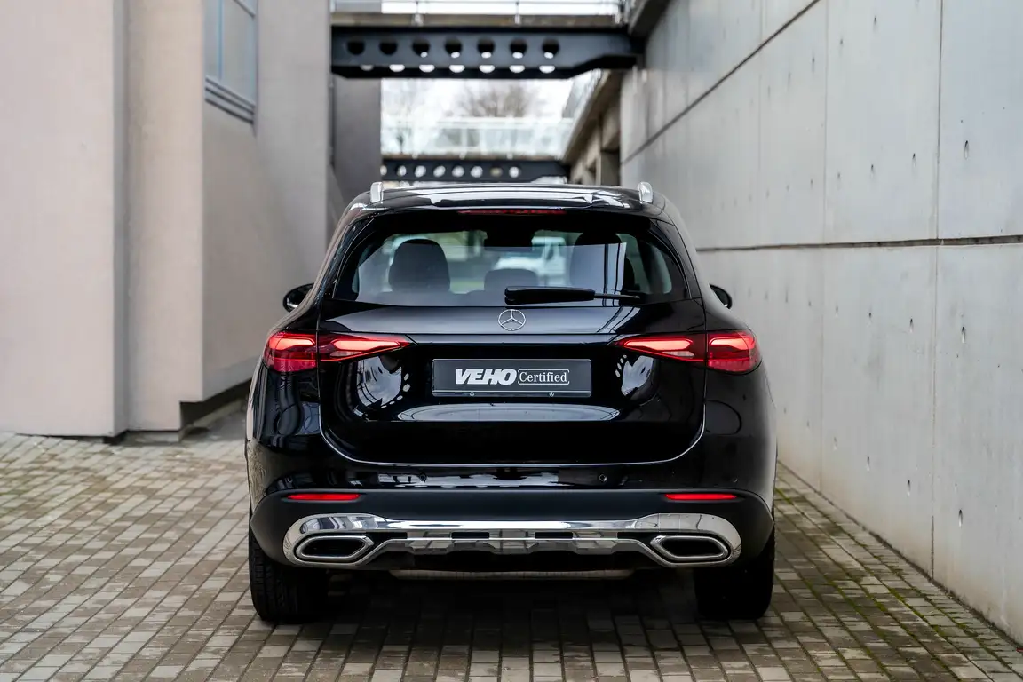 MERCEDES-BENZ GLC