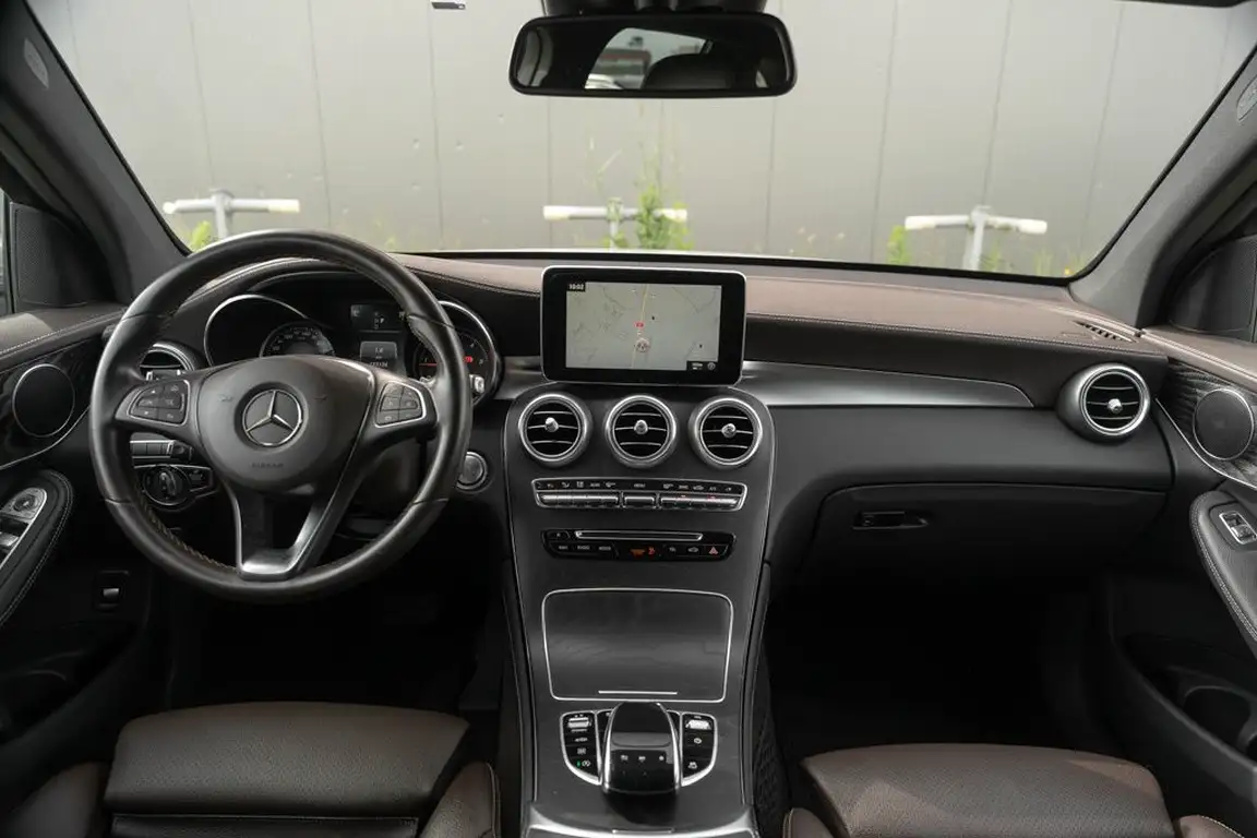 MERCEDES-BENZ GLC