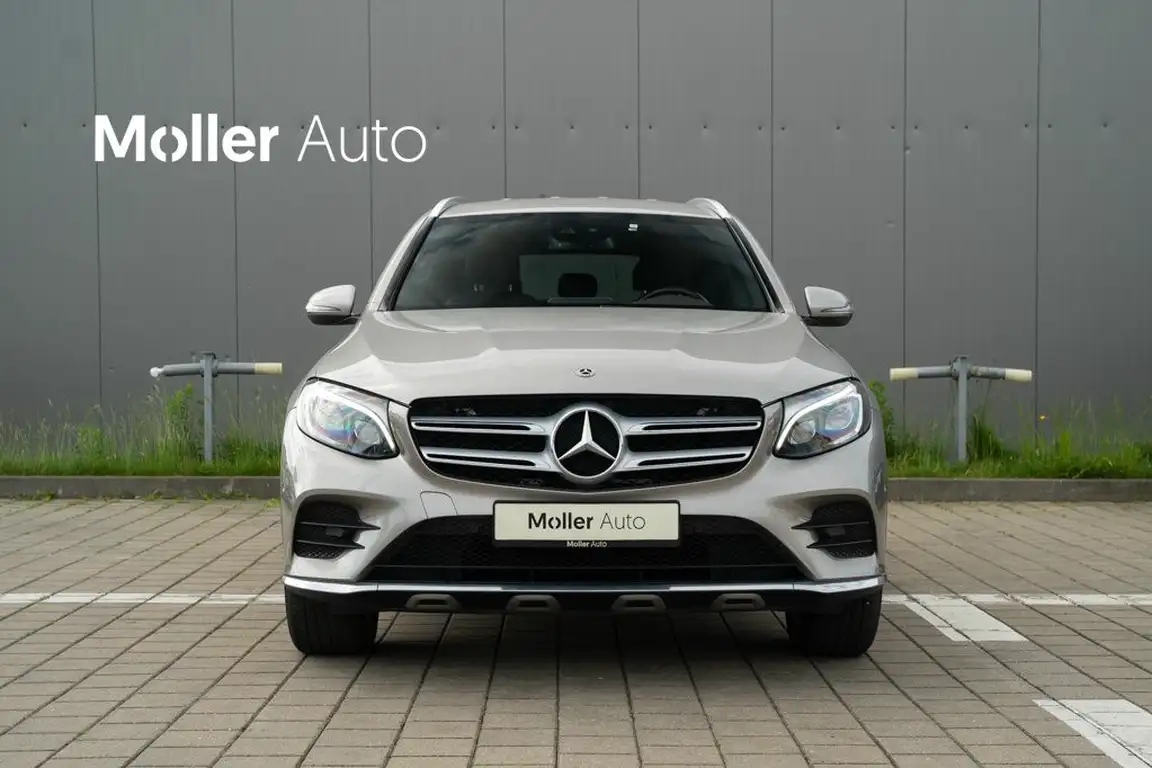 MERCEDES-BENZ GLC