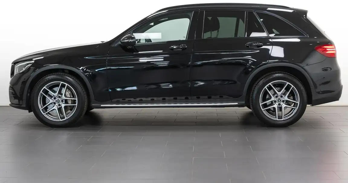 MERCEDES-BENZ GLC