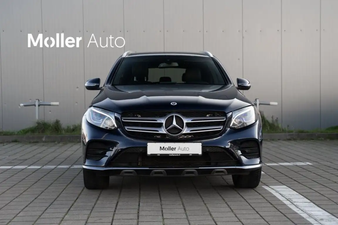 MERCEDES-BENZ GLC